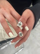 ウズ 和歌山店(UZU)/クロムネイル