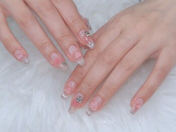 シュティア(Stier)/うるうるチークワンホンネイル