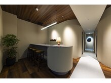 デルタエヌピー63+(δnp63+)/店内【小顔/薬院/福岡】