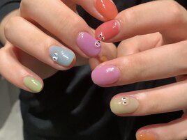 カラフルネイル