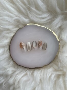 ネイール(Naiiiiil)/