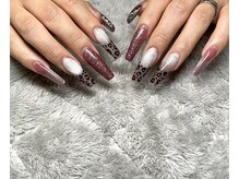 エイチエイチ(H.H)