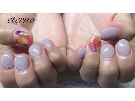 たらし込みニュアンスネイル