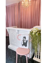 エステデココ(esthe de COCO)/入り口