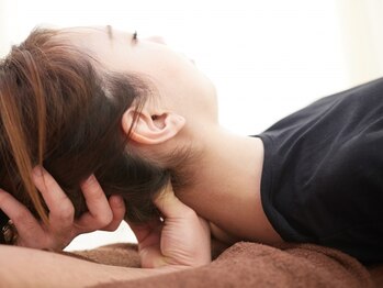 もみツボ 弘明寺店/首の付け根が気持ちいい♪