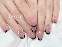 ラヴィン なんばスカイオ店(Lovin)/【パラジェル】ブラックＶネイル