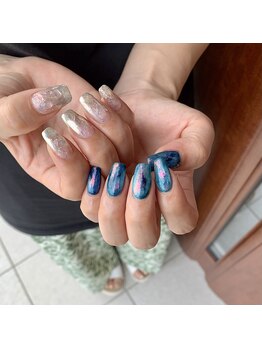 サロン ロダン(SALON RODAN)/asymmetry