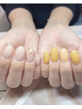 ネイルズ イルク(Nails Irk)/ハニーカラー