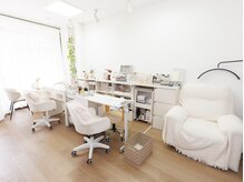 店内/蕨ネイルサロン/ニュアンスネイル/シンプルオフィスネイル