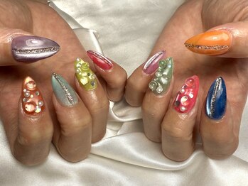 グレース(Grace)/カラフル個性派デザイン