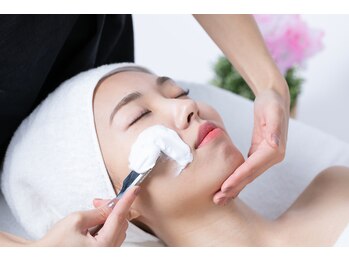 .ritsu shaving salon 【リツ シェービング・ブライダル】【10/1 NEW OPEN（予定）】 の写真/気になる小鼻の黒ずみ・毛穴詰まりに！つるんと輝く毛穴レス印象の艶肌へ♪