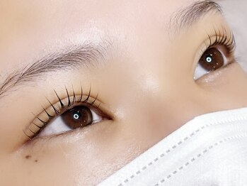 グラート(grato)の写真/【目元のお悩みはgratoにお任せ!】似合わせデザインをご提案◎大人女性の魅力を引き立てる印象的な目元へ☆