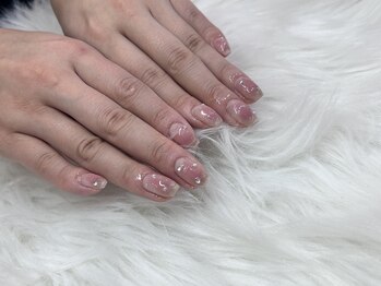 ワンホンチークネイル