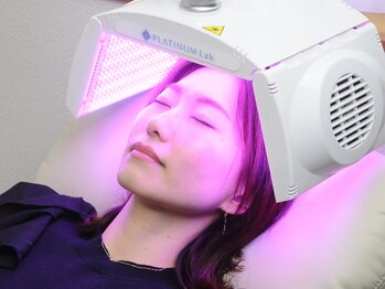 ホワイトニングビューティー 西宮店/LEDフェイシャル