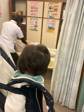 子育てママの整体サロン/施術中のお子様の様子
