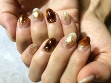 燈乃工房 三重鈴鹿本店(あかりのこうぼう)/べっ甲ニュアンスネイル