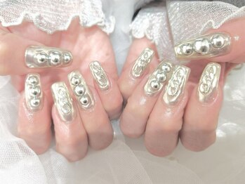 リエル(Riel)/シルバーデザインネイル