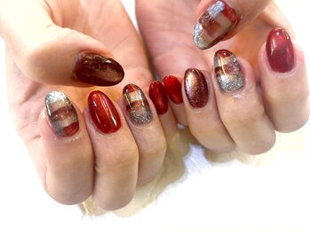 アリューネ(Aryune)/チェックネイル