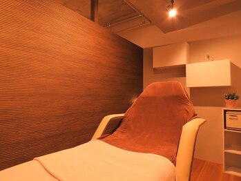 メンズ エステティック ヒーロー(men's esthetic HERO)/HEROフェイシャルルーム