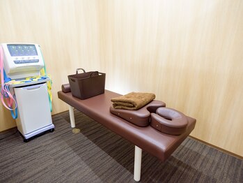 サニタ鍼灸整骨院 鴨居駅前店/内観