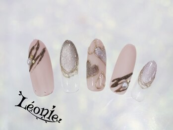 レオニー(Leonie)/バレンタインネイル