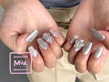 ミュー(Miu.)/#バタフライネイル
