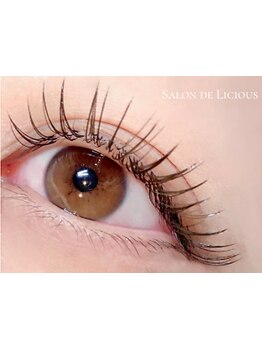 目の形にあったエクステ提案が得意