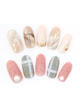 リクライニングチェアのあるサロン