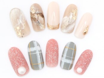 ミティーク 二子玉川店(Mythique)の写真/自爪を労わるフィルイン技術に深いくつろぎを生むリクライニングチェアでネイルを楽しむ贅沢時間を♪