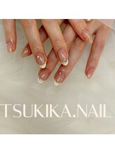 ツキカドットネイル(TSUKIKA.NAIL)/フレンチ×ビジュー×ミニホロ