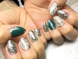 パイソンネイル