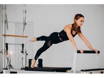 スペシャルワン(SPECIAL ONE)/【マシンピラティス/小手指】