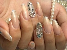 パダアット ヴァラネイル 天神南店(PADA at VALLANAIL)/ビジューネイル/フレンチネイル