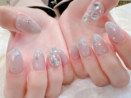 綺麗めワンホンネイル♪