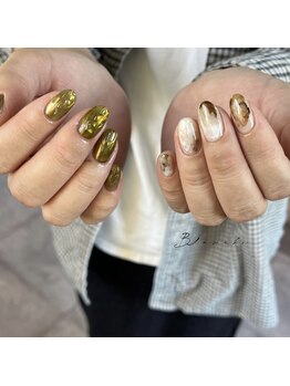ブランシュ(Blanche)/asymmetry nail