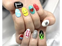 ケーエヌ(KN)/推しライブモチーフネイル