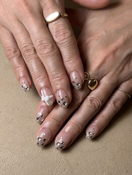 ハチニーキューネイルアトリエ(829 Nail Atelier)/キラキラグラデーション！