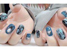 ネイル グレア(Nail glare)/