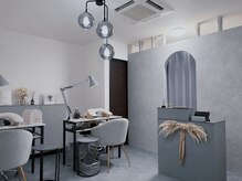 ウール(Heure.)の雰囲気（グレーを基調に落ち着きのあるこだわった店内◇）