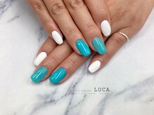 ネイルアトリエルカ(nail atelier LUCA)/W-814　夏色シンプルネイル