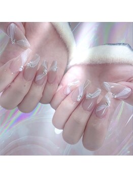 ルーミー アンド コー(Roomy&co.)/フリルネイル