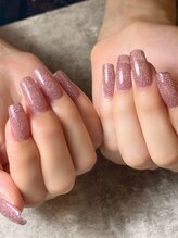 ネイルアンドアイラッシュサロンR/チップスカルプフラッシュ