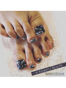 サロン ド フェミニスト(Salon de フェミニスト)/大理石風ネイル☆