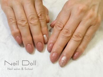 ネイルドール(Nail Doll)/