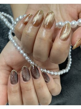 大人気！マグネットネイル