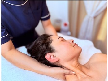 ルミエール(Lumiere)/脳もみ、ドライヘッドスパ/川崎