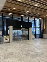 LIVRAX BODY/道案内