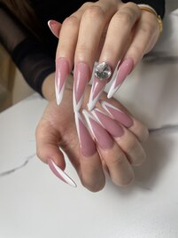 パキっと美ラインフレンチ