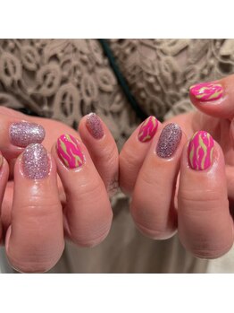 ビューティマーケット アングゥ(BEAUTY MARKET ungu)/ネオンカラー