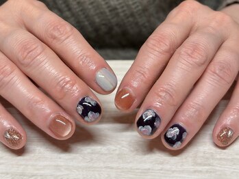 コーシェリ(koselig)/お花ネイル